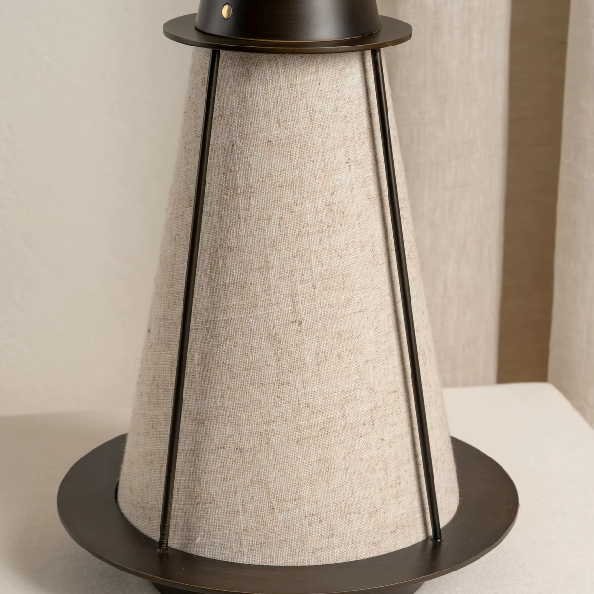 Nordéa Touch Fabric Table Lamp