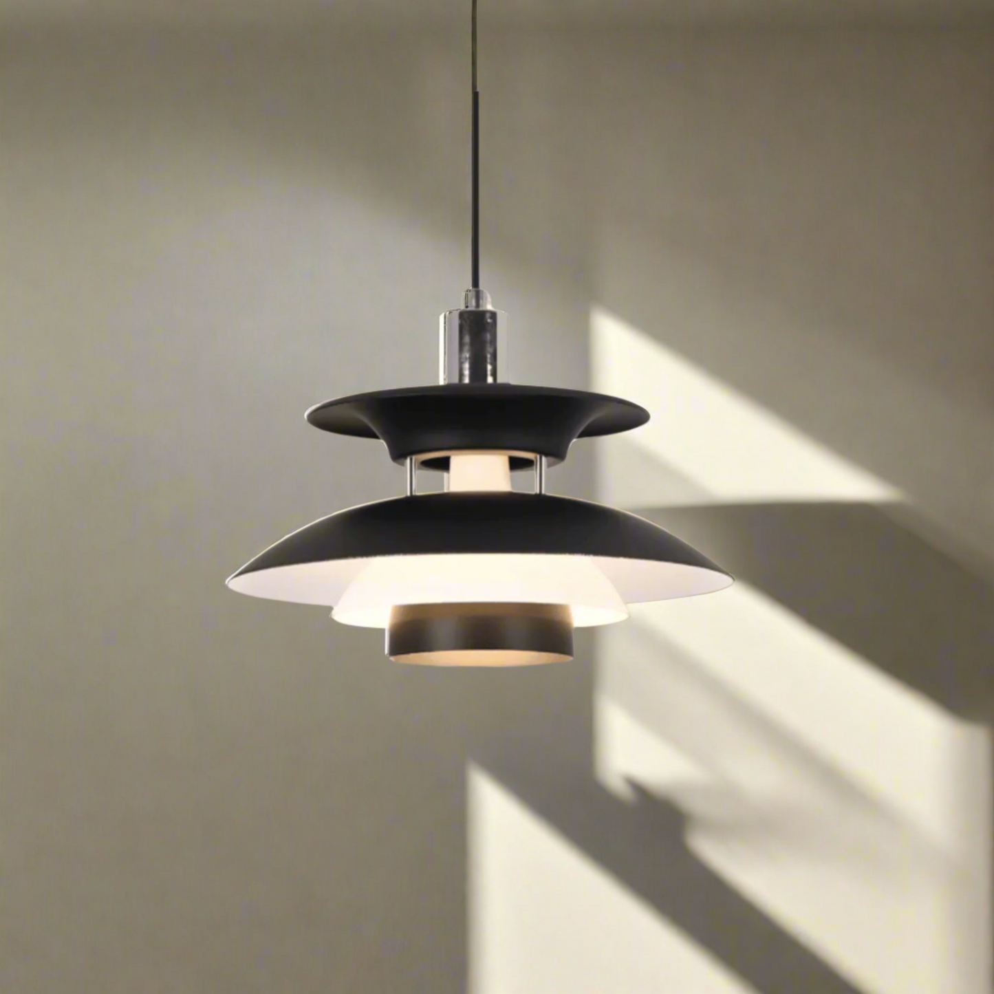 UFO design ceiling lamp in black