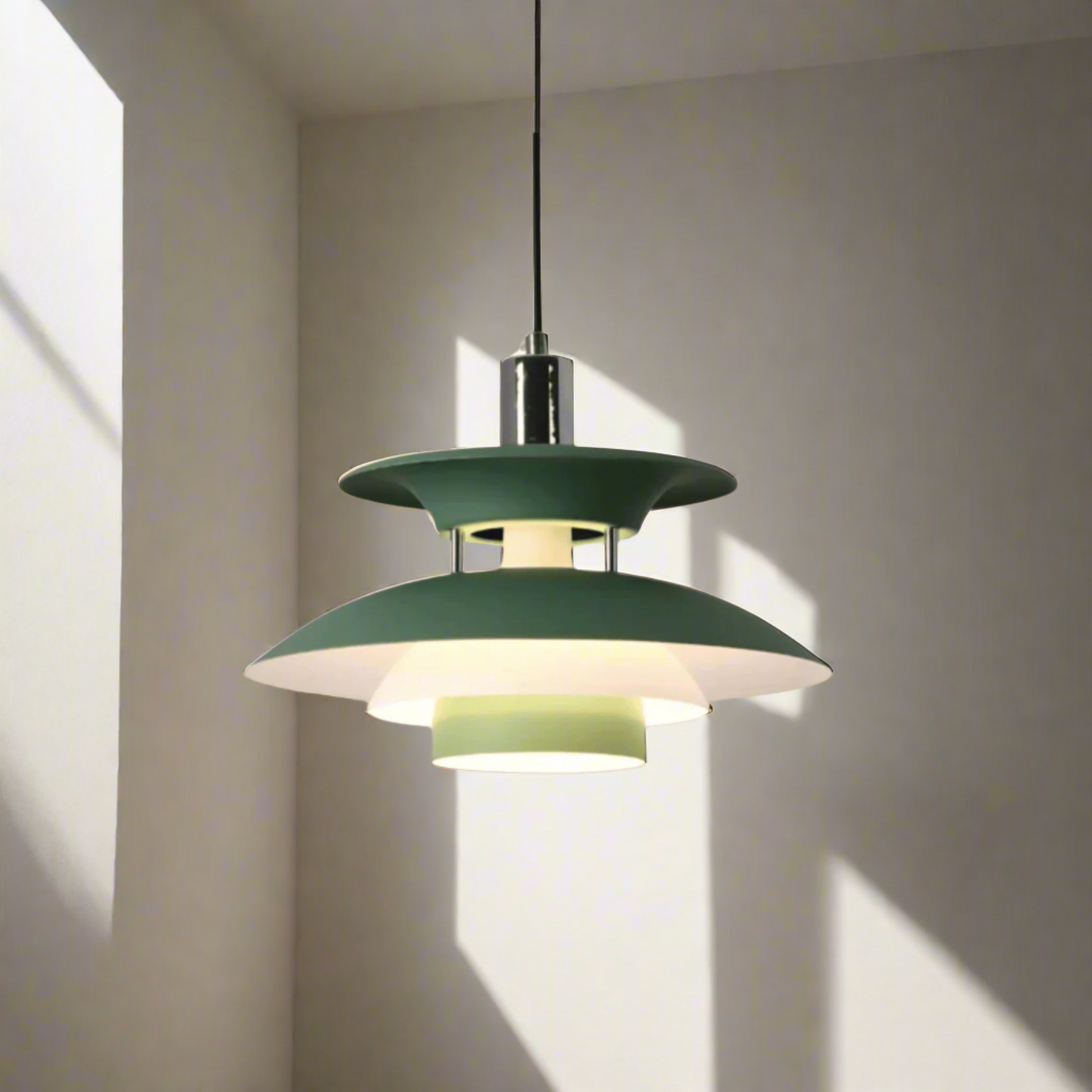 UFO design ceiling lamp in green