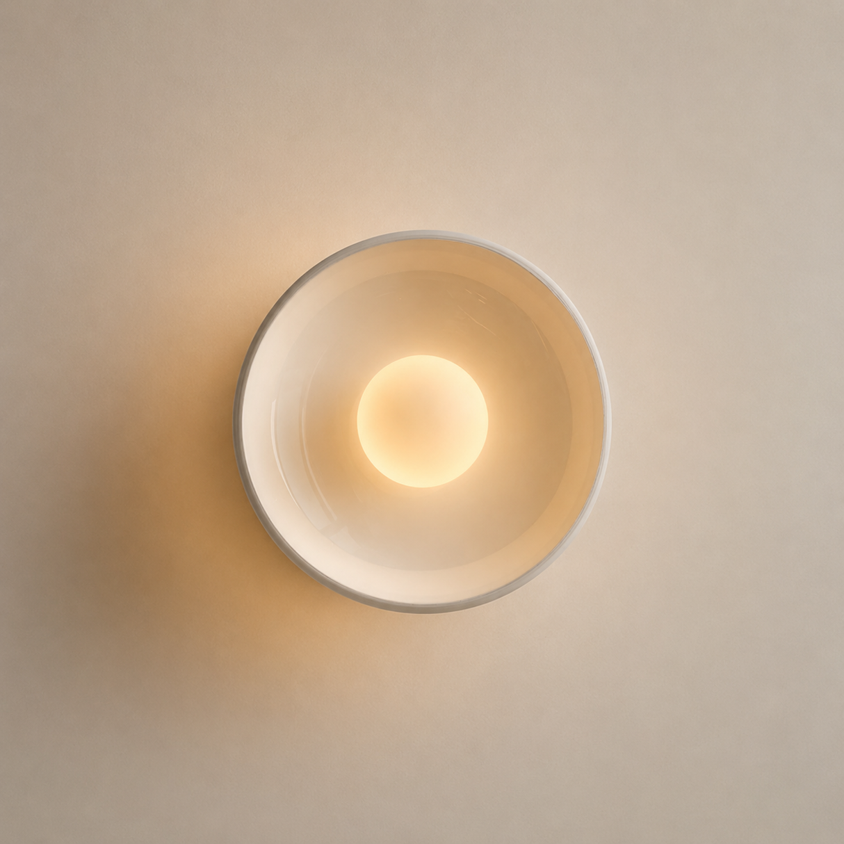 Lumière Royale – French Glass Wall Sconce