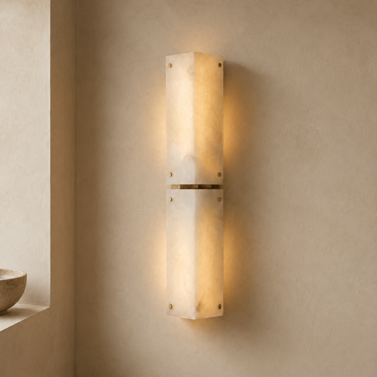 Travira Monument Marble Wall Light