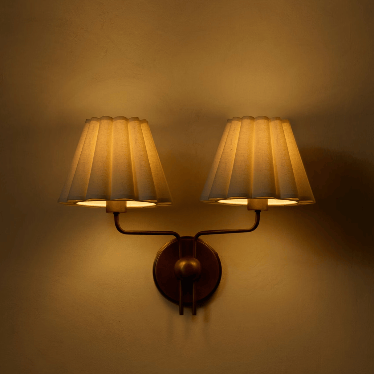 Avelon Pleated Twin Wall Lamp