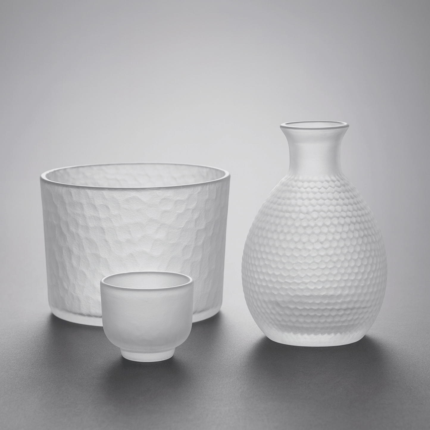 Kairo Glass Sake & Bar Set – Japanese-Inspired Eco-Friendly Glassware for Spirits