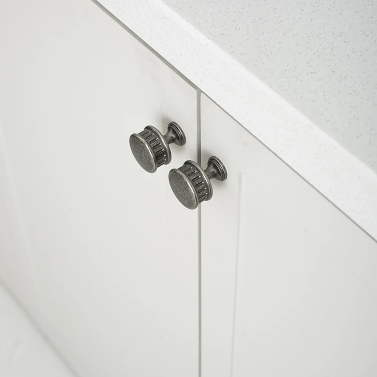 Heritage Fluted Brass Cabinet Hardware