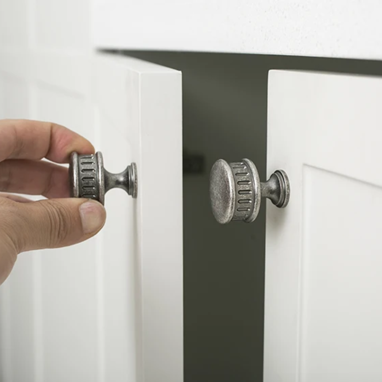 Heritage Fluted Brass Cabinet Hardware