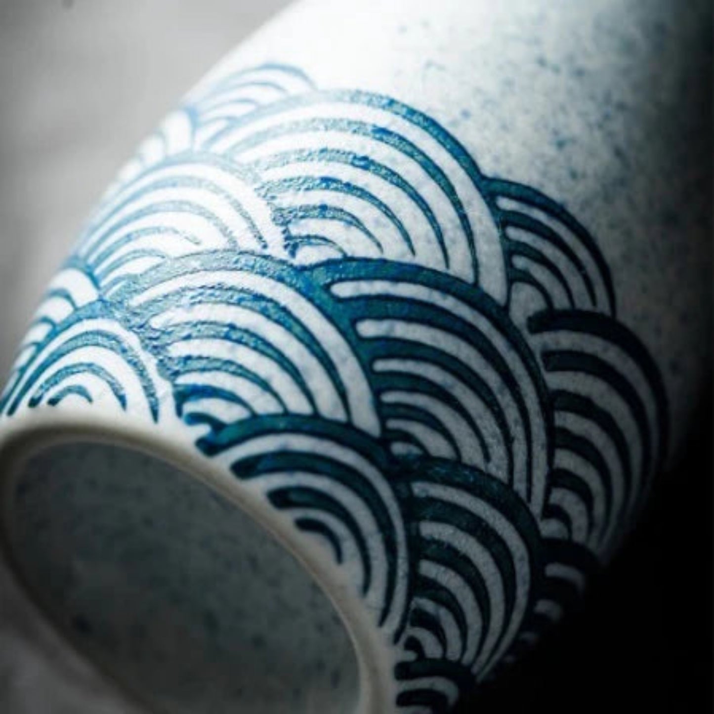 Kagami Sake Set – Handcrafted Japanese Ceramic Barwar