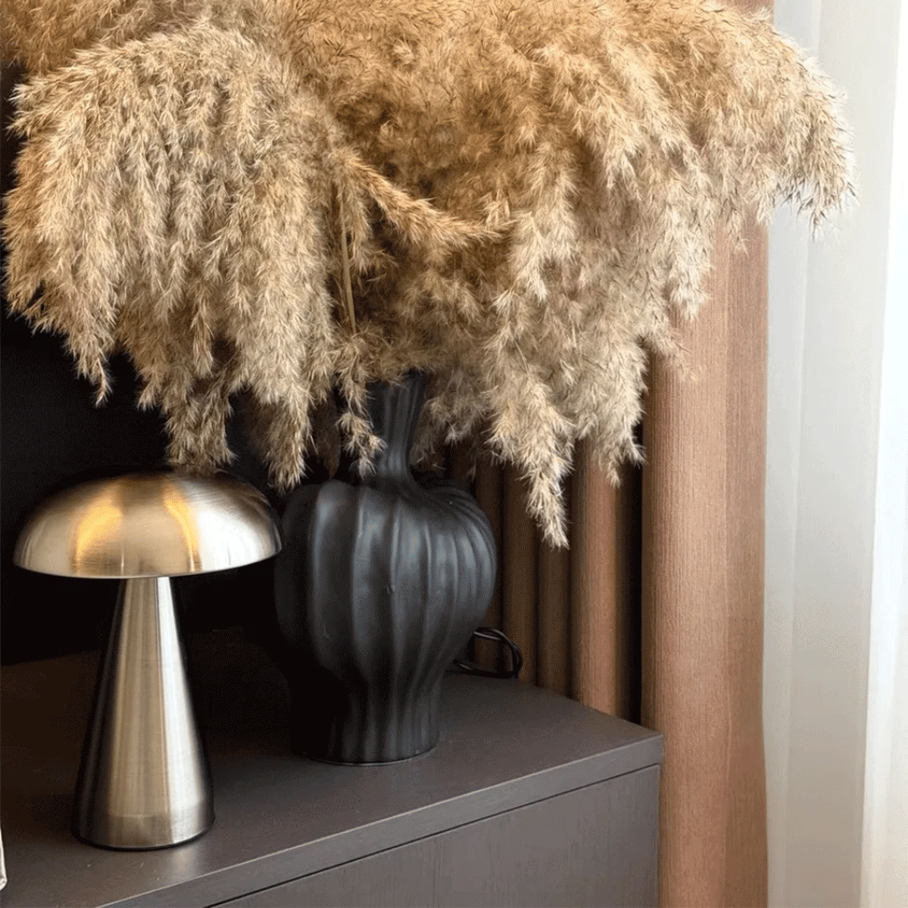 Stylishly enhance your decor with the Glowshroom Retro Mushroom LED Table Lamp – Rechargeable Touch Sensor Light.