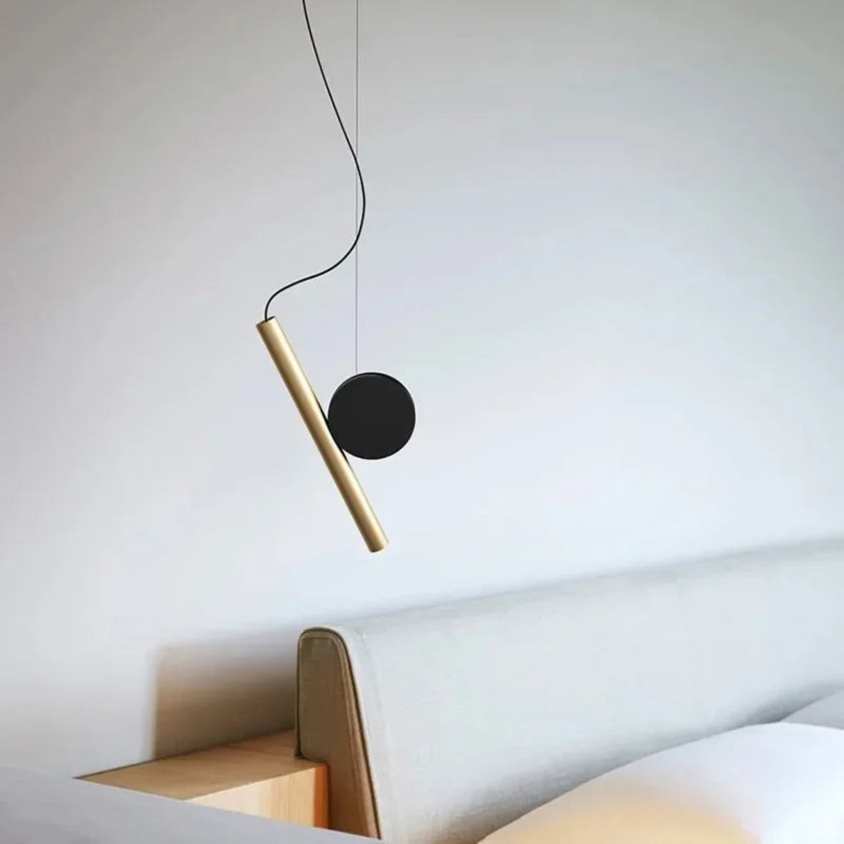 AeroBeam Adjustable Pendant Light