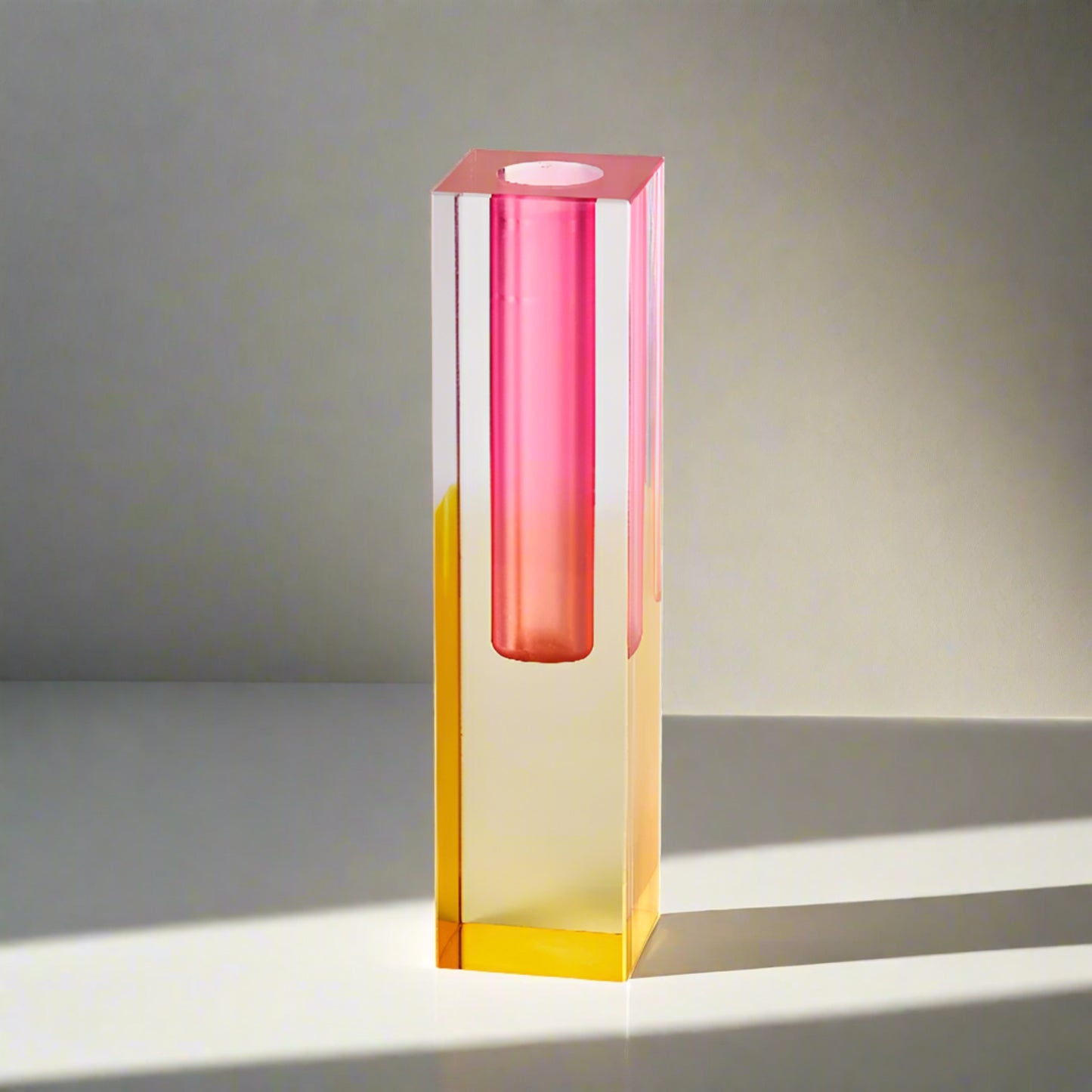 CrystalColumn- Acrylic Bud Vas