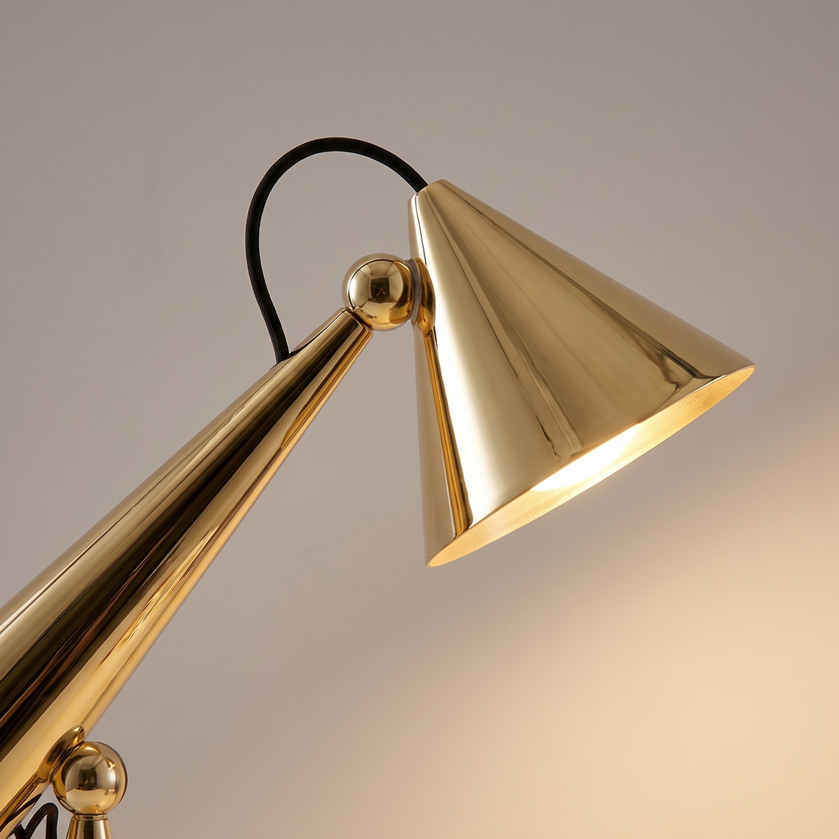 Designer Conical Portable Table Lamp – Variant B Gold – shade and pivot close detail