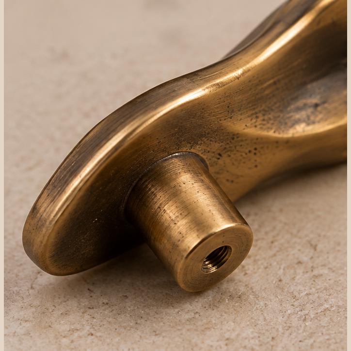 Ondara Wave Brass Cabinet Handles & Knob – Wave Pull – Mounting base detail
