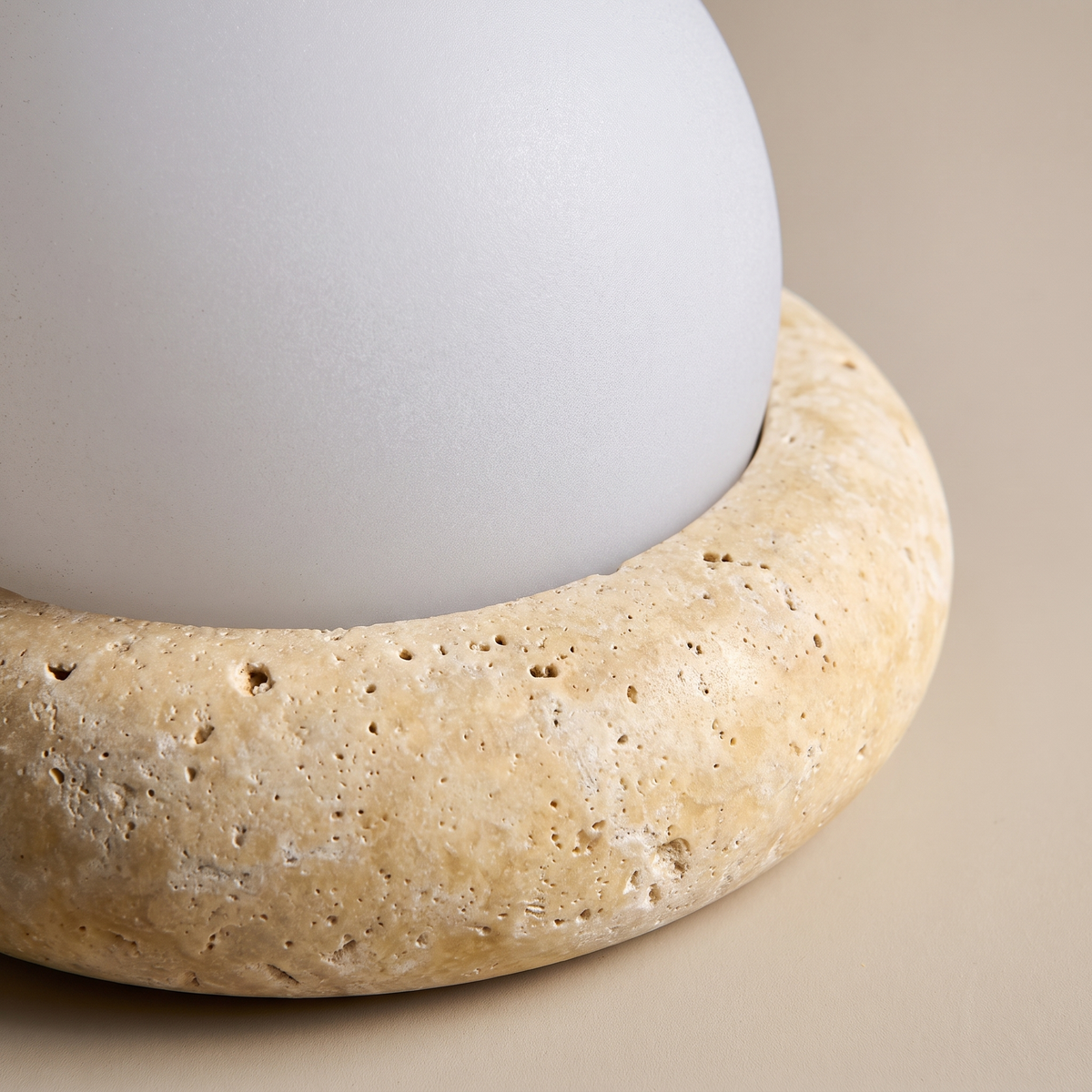 Rechargeable Travertine Table Lamp – Three-color light – travertine and frosted dome detail