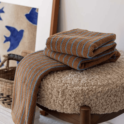 Set of brown and turquoise towels
