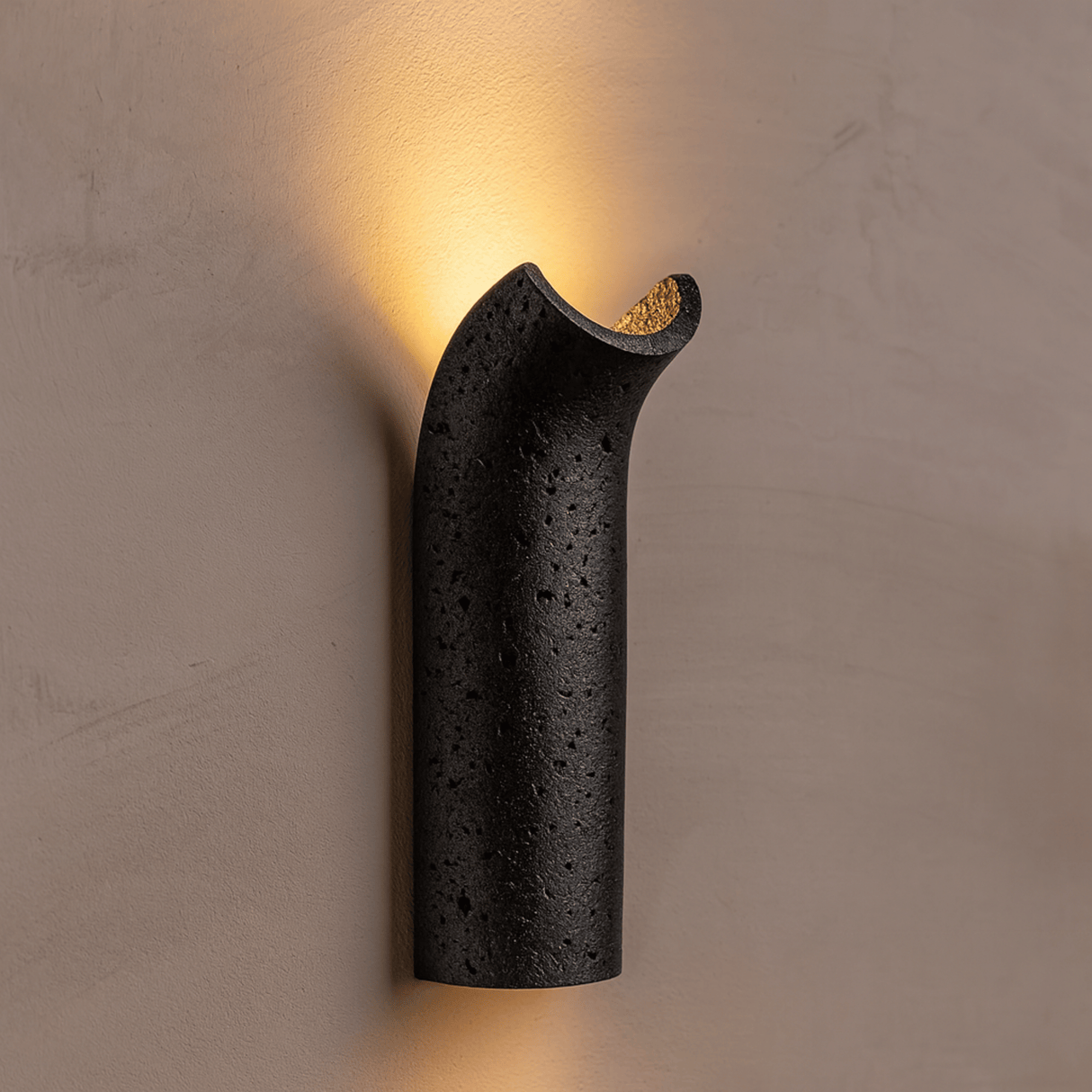 Black Aurelian Travertine Wall Lamp