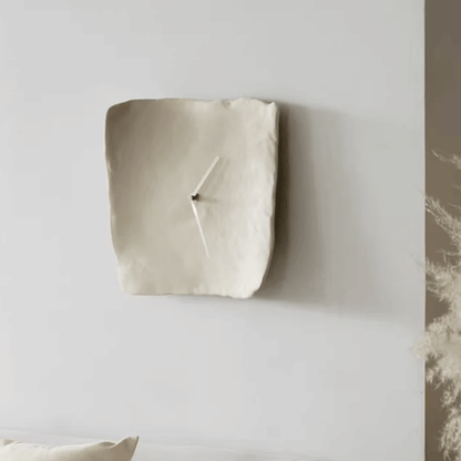 FormaWall Silent Resin Wall Clock