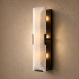Vetrina Alabaster Marble Wall Light – Vertical