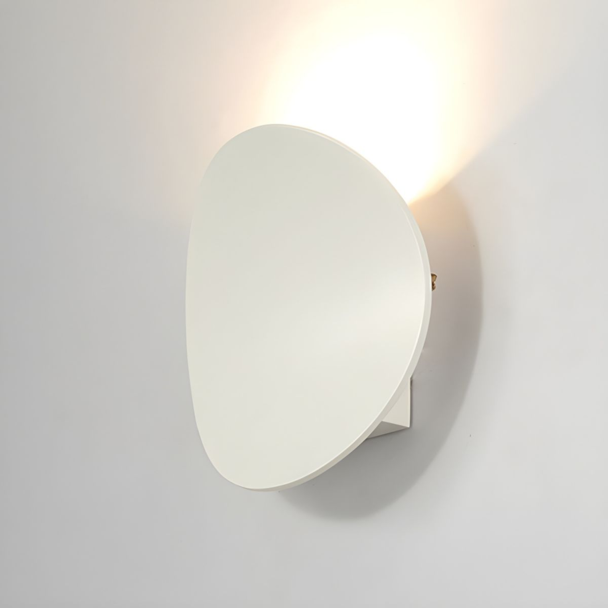 LumaGuard LED Outdoor Wall Sconce