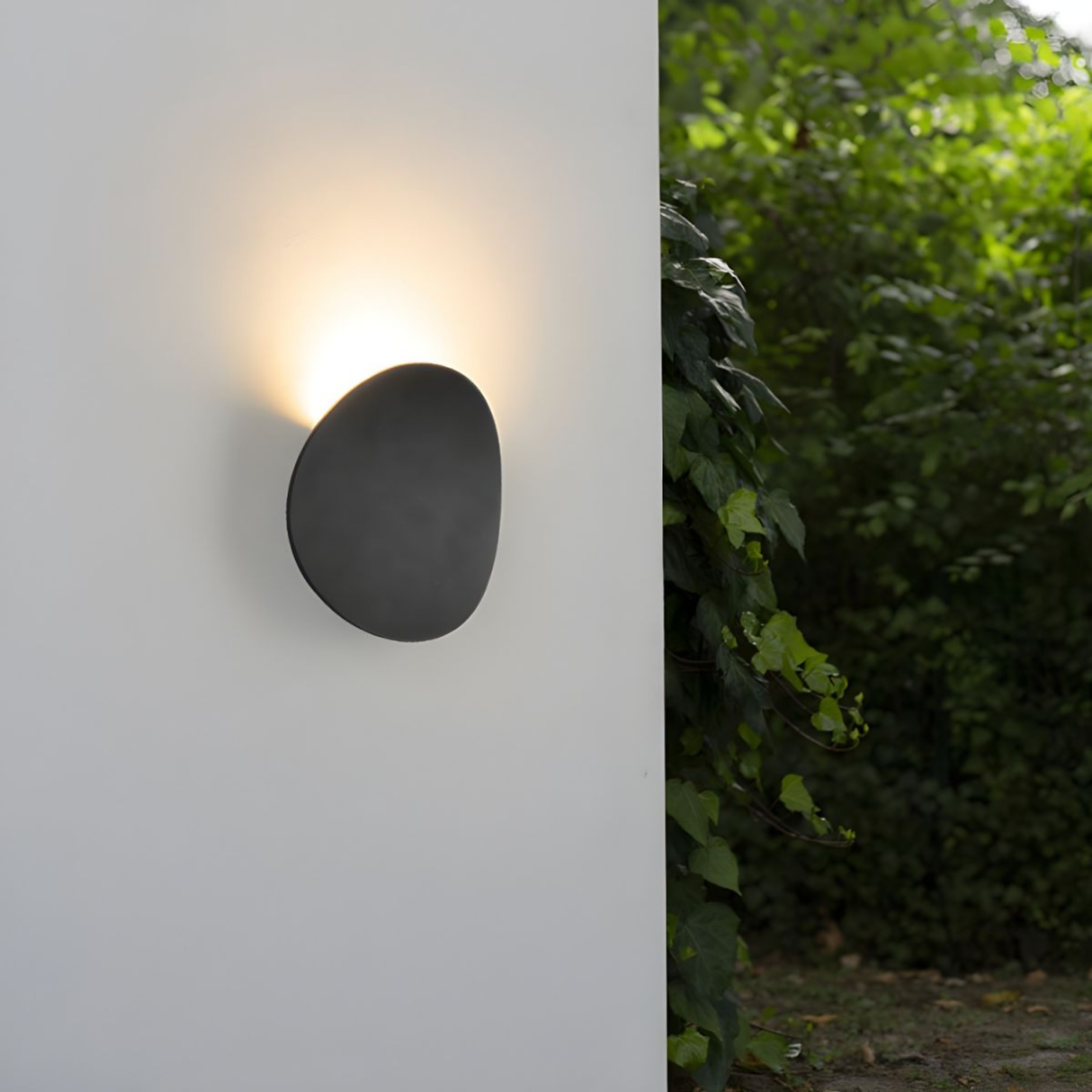 LumaGuard LED Outdoor Wall Sconce