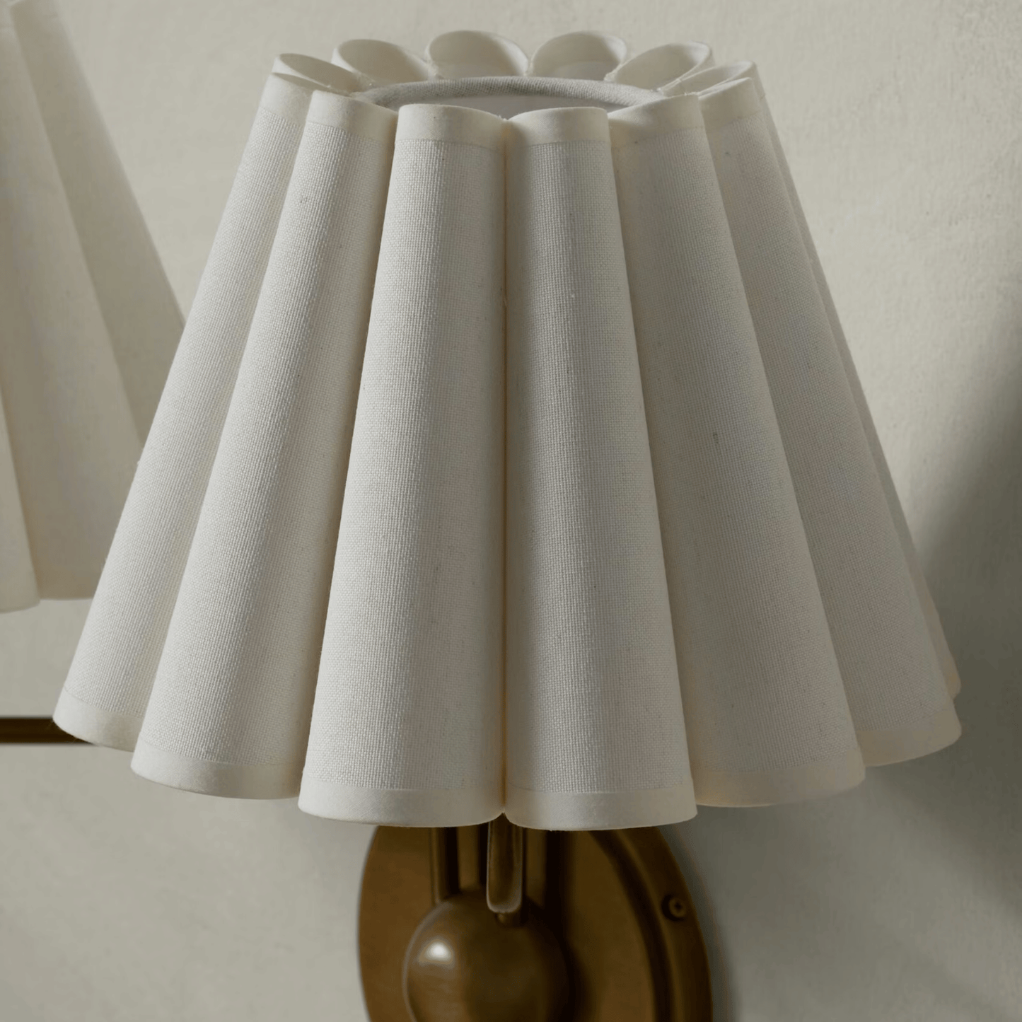 Avelon Pleated Twin Wall Lamp
