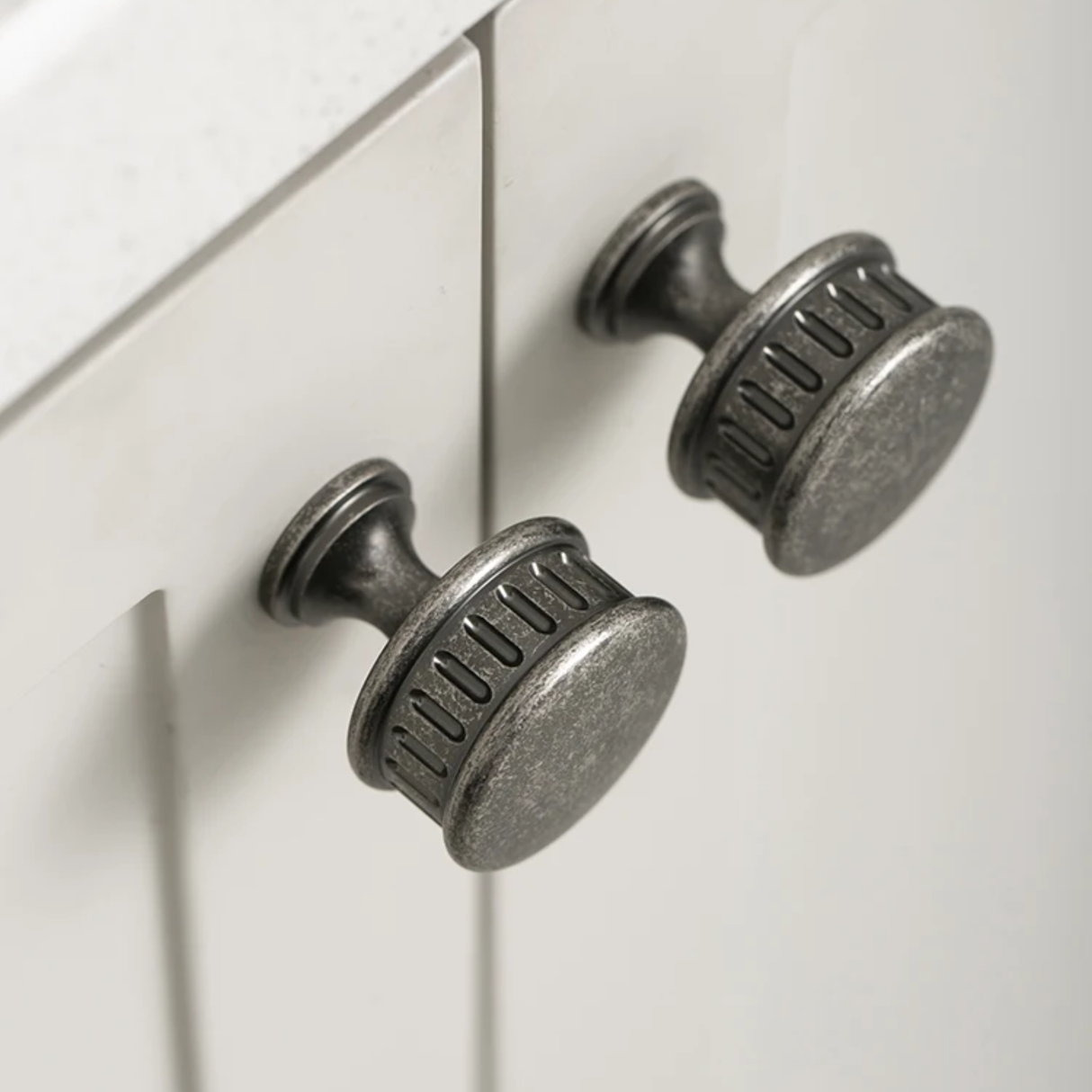 Heritage Fluted Brass Cabinet Hardware