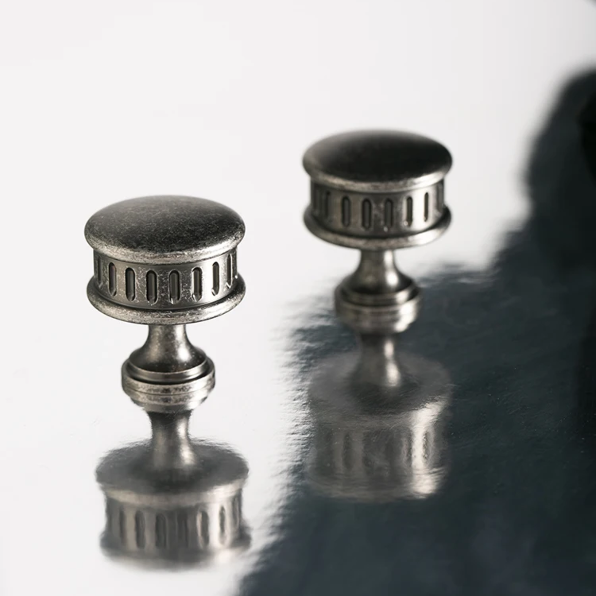 Heritage Fluted Brass Cabinet Hardware