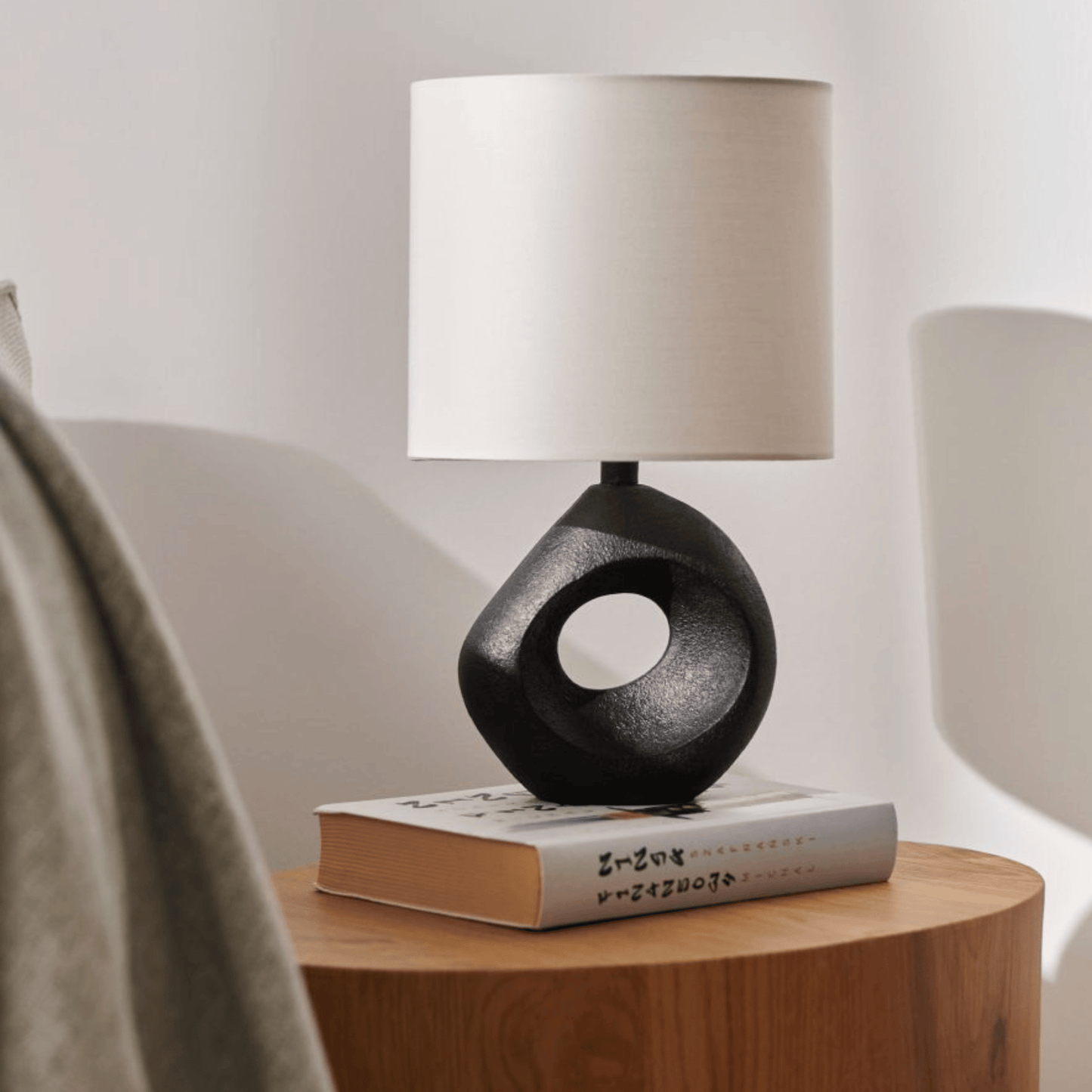 Modern Toki Glow Table Lamp