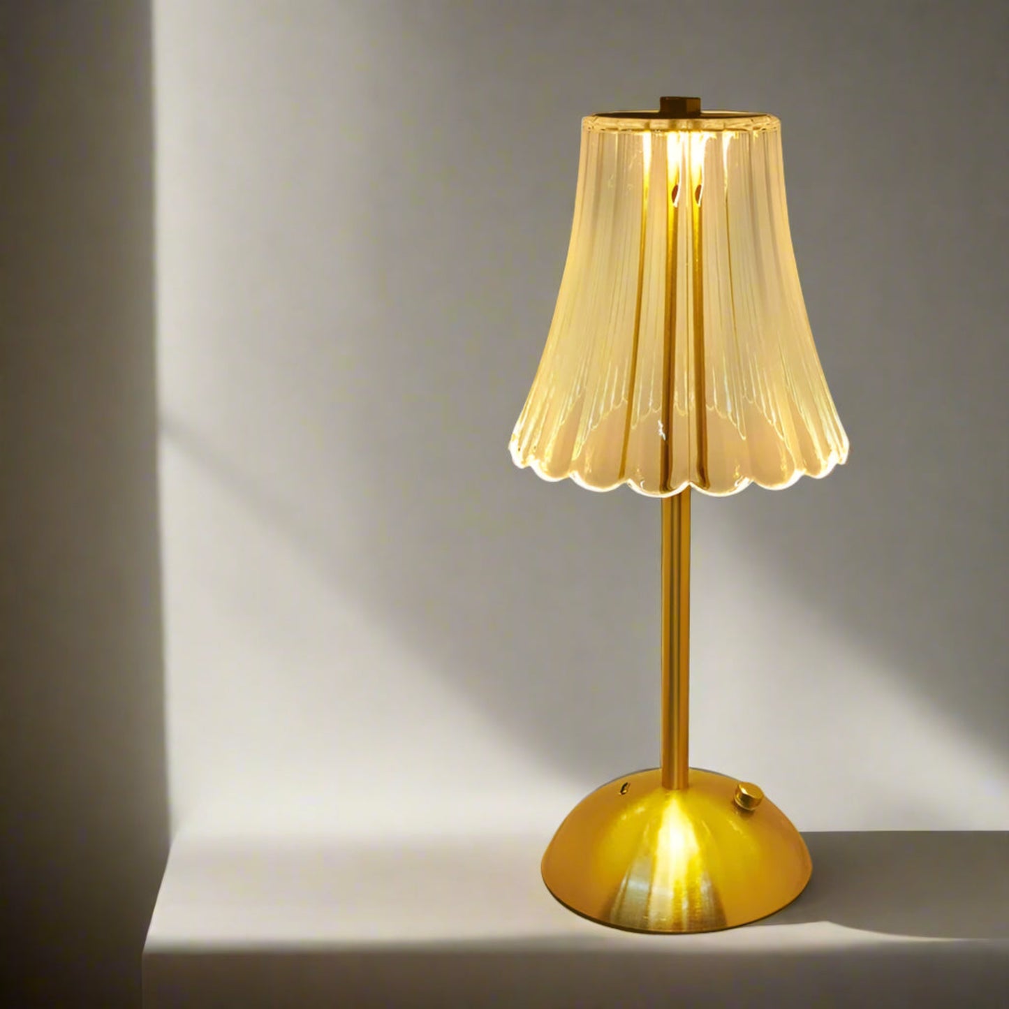 Gold table lamp 

