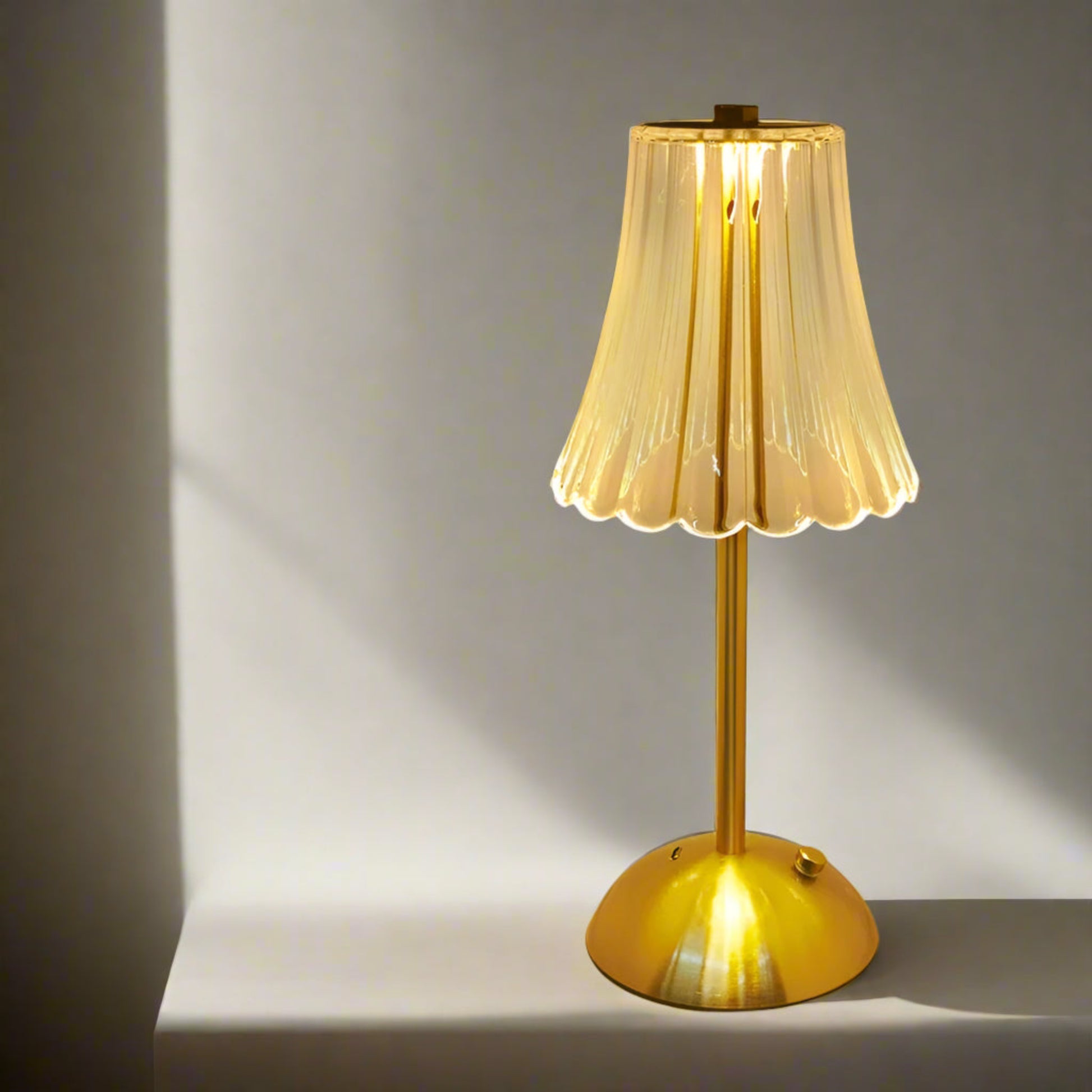 Gold table lamp 

