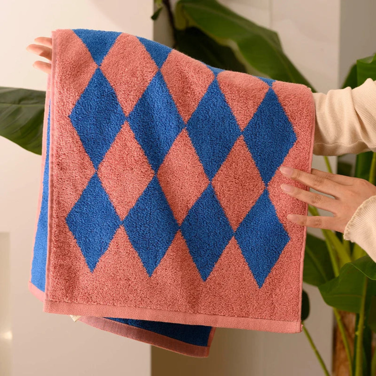Blue Diamond Cotton Face and bath Towels set