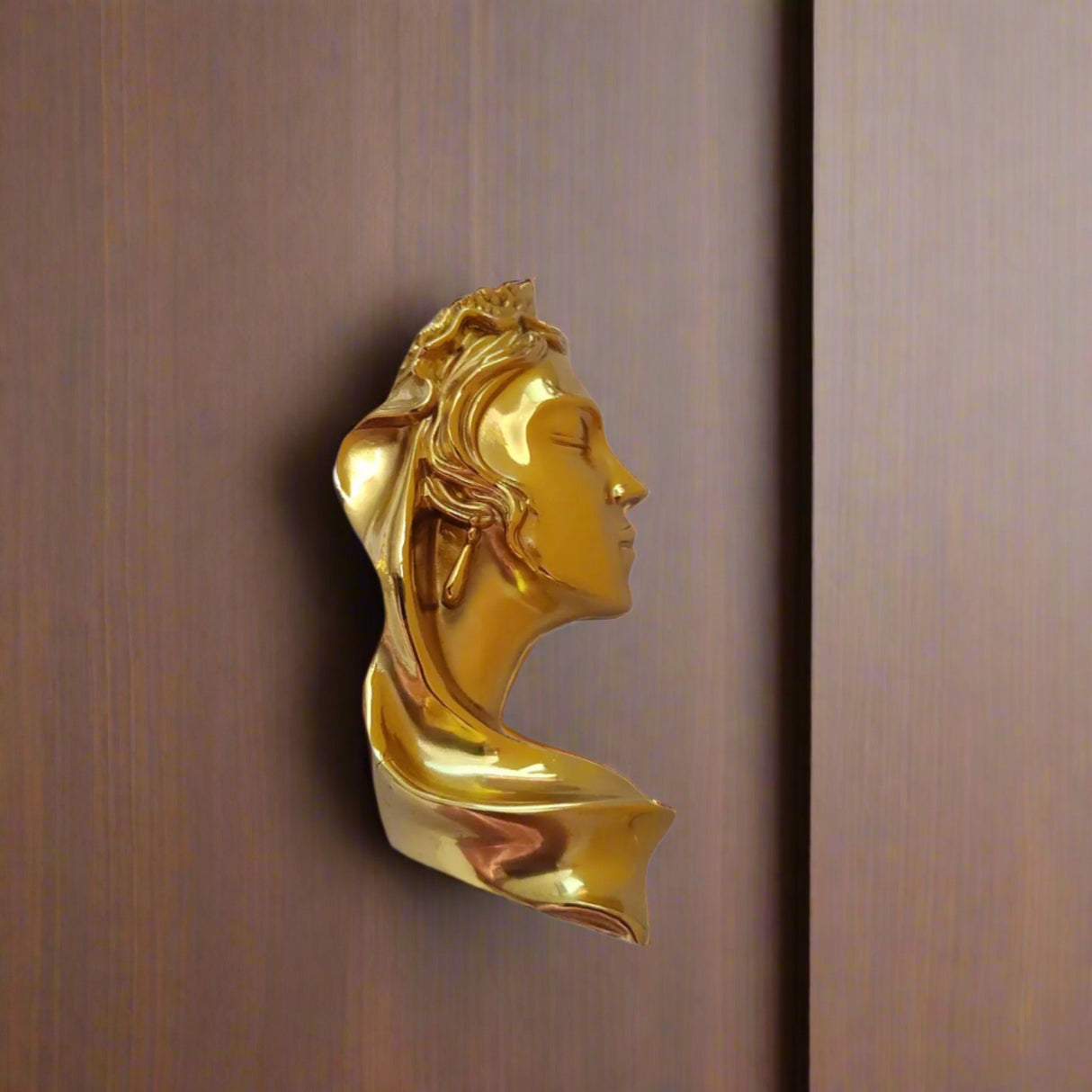 Brass Couple Portrait Handle