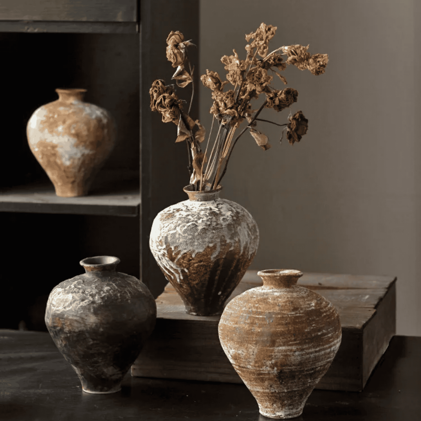 WabiBloom Vase – Small Jingdezhen Ceramic Art