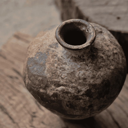 WabiBloom Vase – Small Jingdezhen Ceramic Art