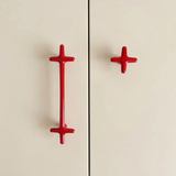 Decorative zinc alloy cross cabinet handle close-up