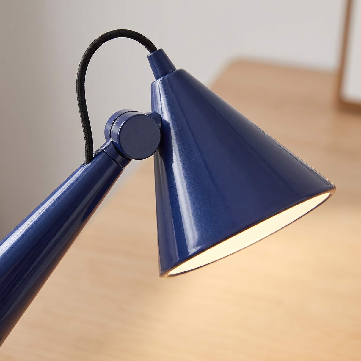 Designer Conical Portable Table Lamp – Variant D Deep Blue – shade and pivot close detail