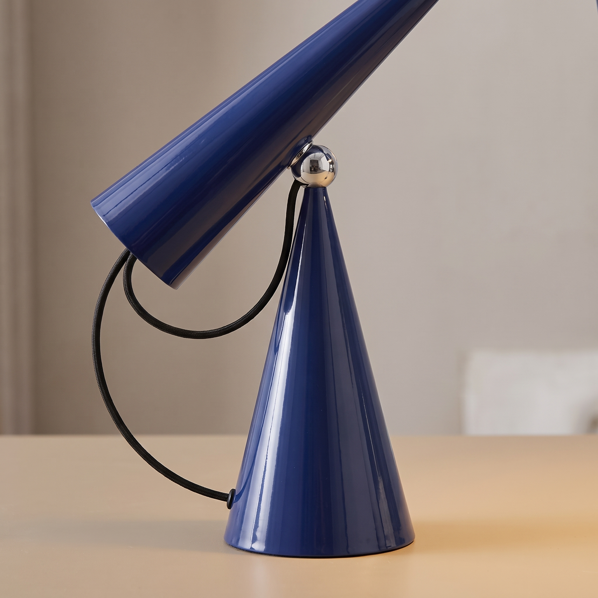 Designer Conical Portable Table Lamp – Variant D Deep Blue – base and arm close detail